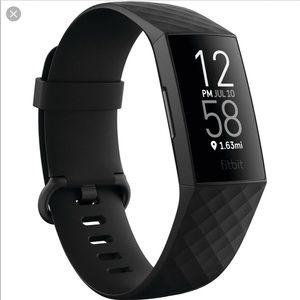 Fitbit Charge 4 with 5 additional watch bands + charger